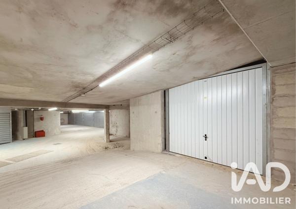 Parking à vendre 65 m² Paris 19