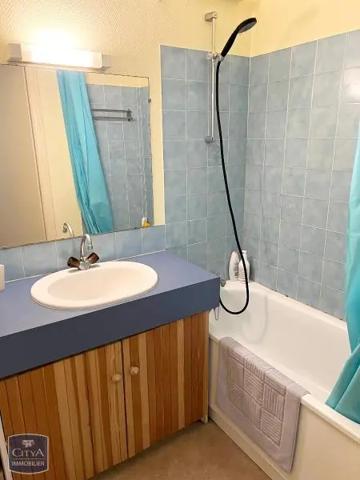 Appartement à louer 1 pièce 17.7m² Niort (79000)