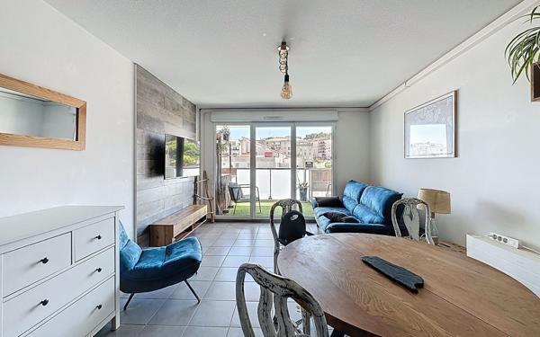 Appartement à louer    3 pièces • 69 m2 La Seyne-sur-Mer