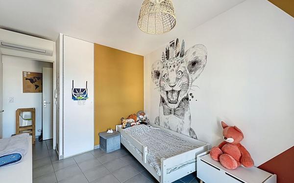 Appartement à louer    3 pièces • 69 m2 La Seyne-sur-Mer