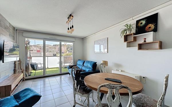 Appartement à louer    3 pièces • 69 m2 La Seyne-sur-Mer