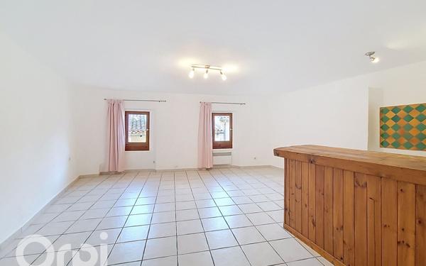 Appartement à vendre    2 pièces • 45 m2 Le Beausset