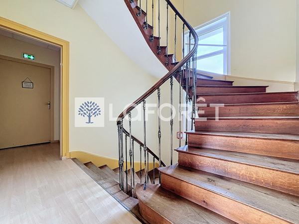 Achat maison près de STE VERGE - 15 pièce(s) - 1487 m² - 1 100 540 €