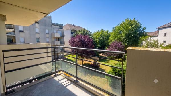 APPARTEMENT T3 DE 57 M² AVEC BALCON OUEST & PARKING ? POUR INVESTISSEUR (VENDU OCCUPÉ)