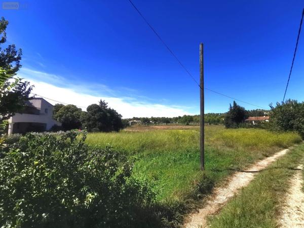 Terrain à Batir à vendre à Mouriès dans les Bouches-du-Rhône (13890), ref : 075/204   
HAUTURE