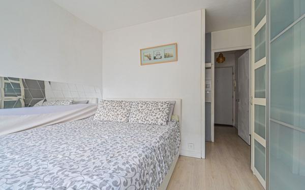 Appartement à vendre    1 pièce • 17,45 m2 Paris 20