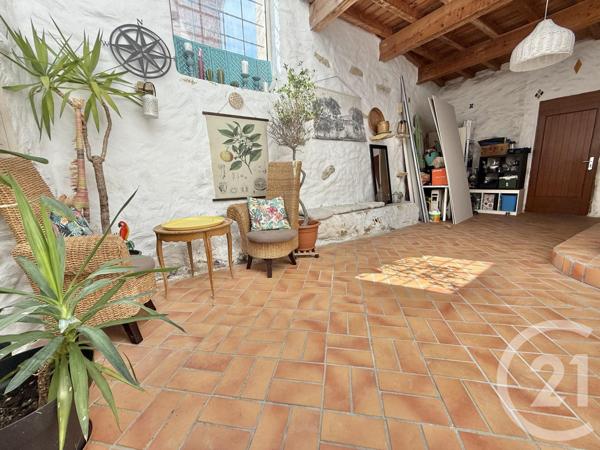 Maison à vendre  6 pièces - 220 m2 STE COLOMBE SUR L HERS - 11