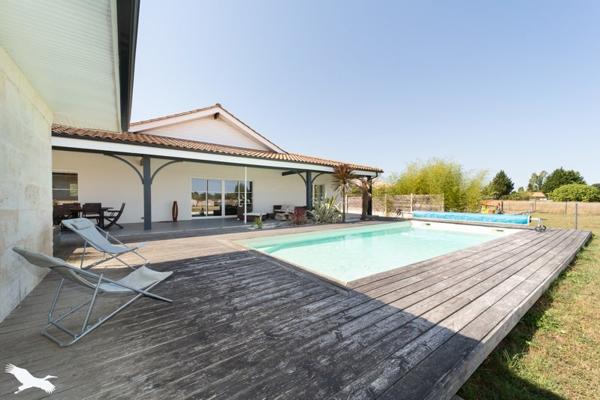 Maison à vendre |  Saint-Loubès |  6 pièces | 180 m²