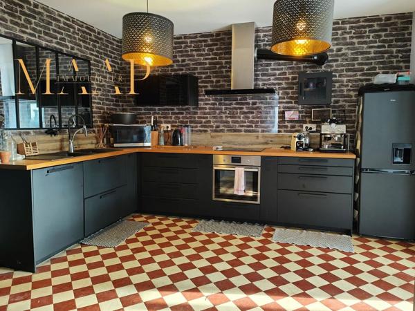 Maison, sous-sol, terrain 1400m²