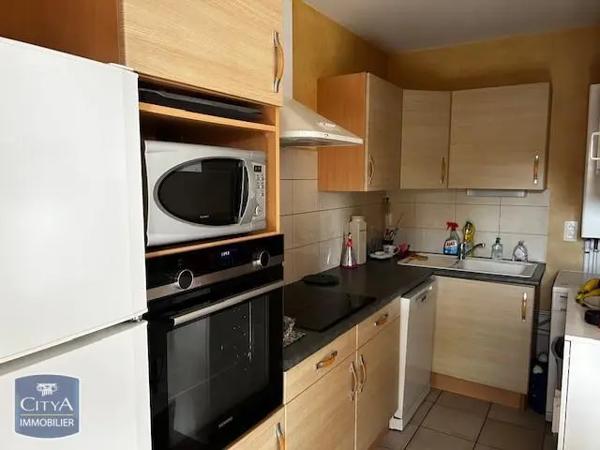 Appartement à louer 4 pièces 79m²