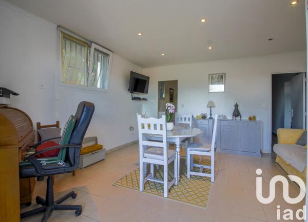 Maison 5 pièces de 130 m² à Cagnes-sur-Mer (06800)