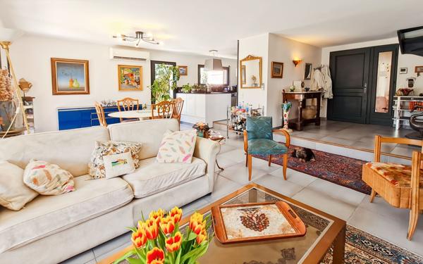 Maison à vendre    5 pièces •  Villeneuve-lès-Avignon