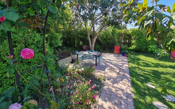 Maison à vendre    5 pièces •  Villeneuve-lès-Avignon