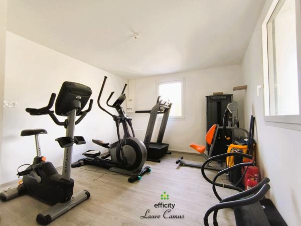 Maison 6 pièces - 213 m²