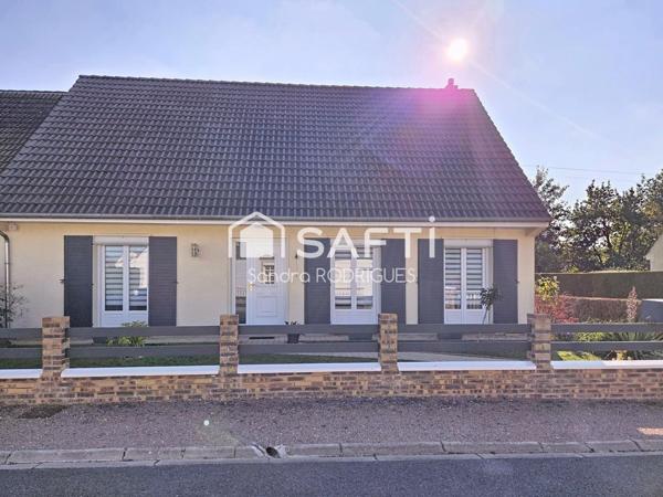 Pavillon construit sur sous sol complet, 5 pièces à la campagne à 8 min de Saint-Quentin sans aucun travaux à prévoir.