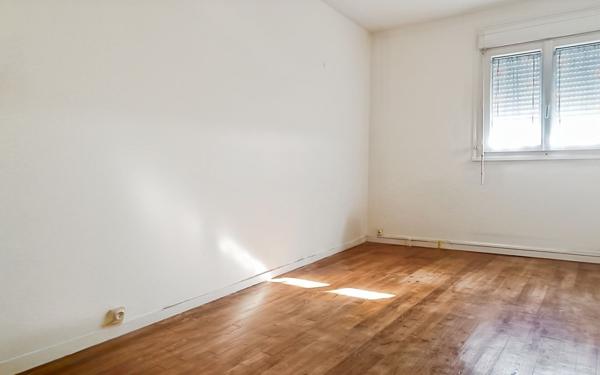 Appartement à vendre    4 pièces • 65,07 m2 Tours