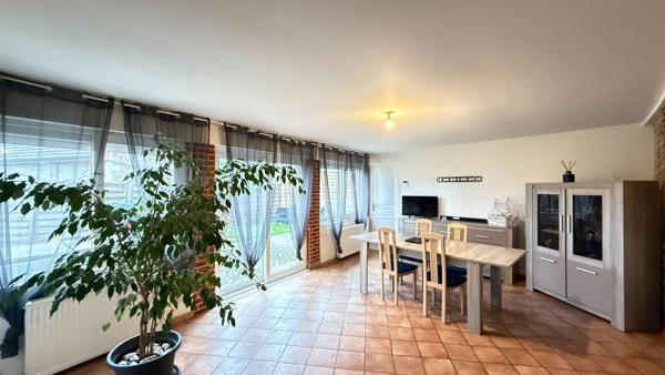 NOAILLES PROCHE Maison 6 pièces, Séjour double, Cuisine, Salle à manger, 3 chambres, Jardin, parking