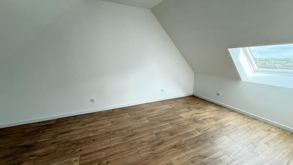 Noailles proche.... Maison 6 pièces, Salon-Séjour, 4 chambres, Jardin, Dépendance