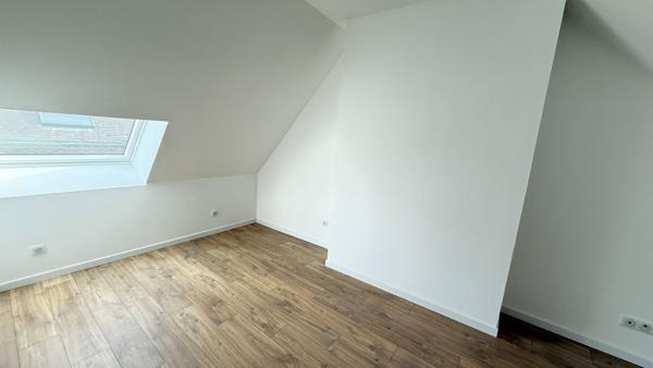 Noailles proche.... Maison 6 pièces, Salon-Séjour, 4 chambres, Jardin, Dépendance