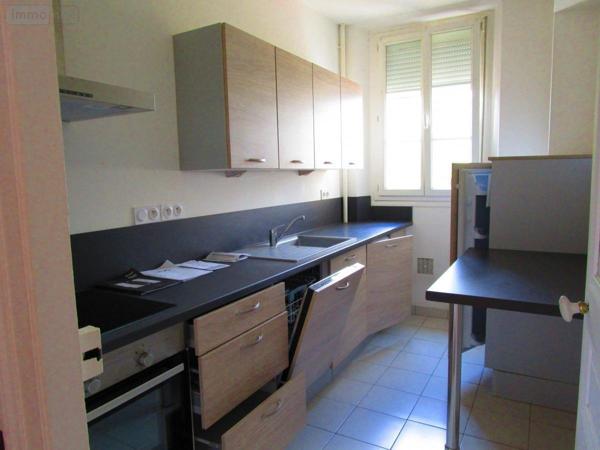 Appartement à louer à Châlons-en-Champagne dans la Marne (51000), ref : 51084-L576