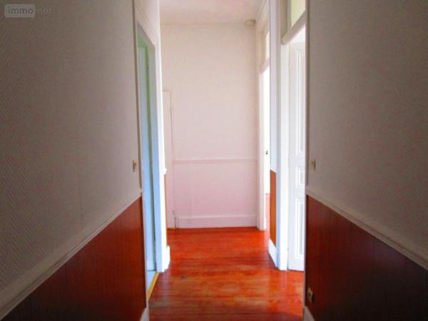 Appartement à louer à Châlons-en-Champagne dans la Marne (51000), ref : 51084-L576