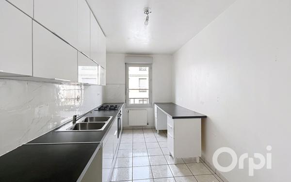 Appartement à louer    3 pièces • 73 m2 Villeurbanne