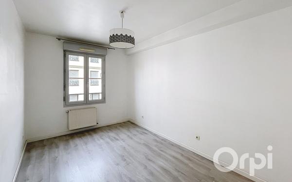Appartement à louer    3 pièces • 73 m2 Villeurbanne