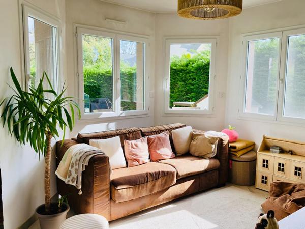 Maison Surzur 5 pièces 98 m2- Garage