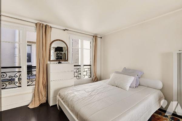 Charmant studio aux Batignolles