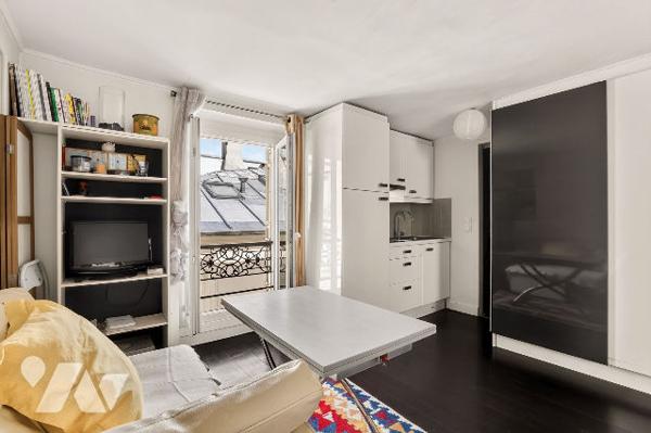 Charmant studio aux Batignolles