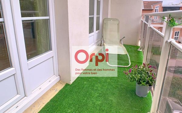 Appartement à vendre    2 pièces • 46,88 m2 Issy-les-Moulineaux