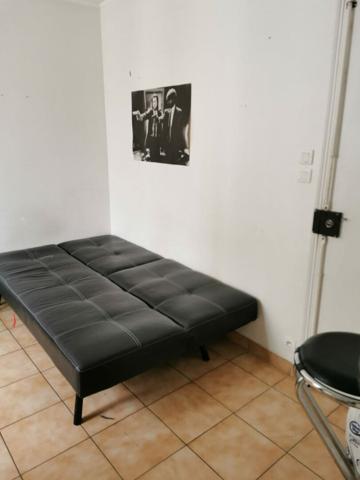 Studio Puteaux 1 pièce(s) 15.77 m2