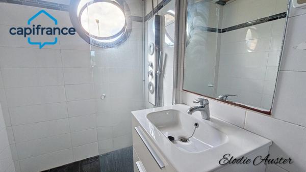 Lot de 3 studios et 1 local commercial Le RAIZET 9% de rentabilité