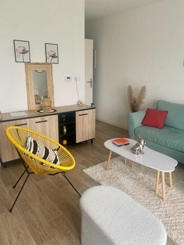 APT  2 PIECES  DE 2016 TBE POITIERS SUD