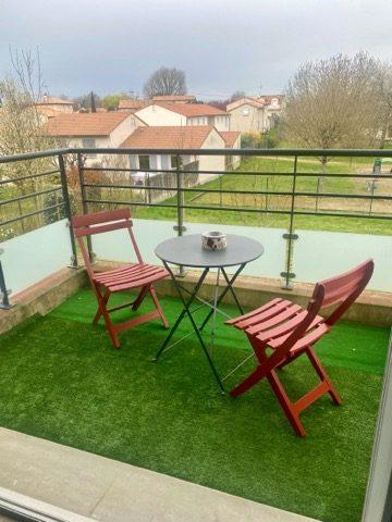 APT  2 PIECES  DE 2016 TBE POITIERS SUD