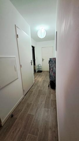 APT  2 PIECES  DE 2016 TBE POITIERS SUD