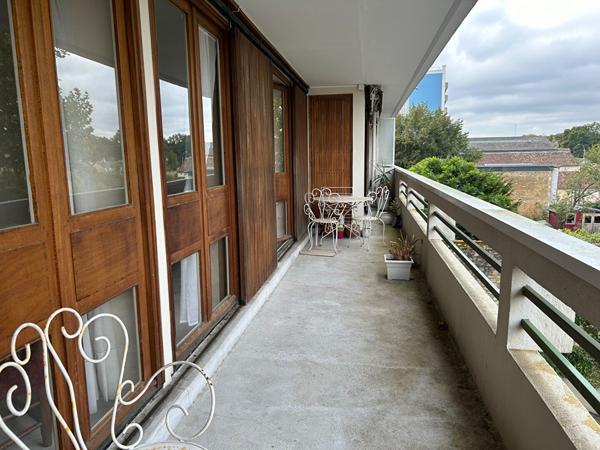 Appartement Poitiers 5 pièce(s) 99 m2