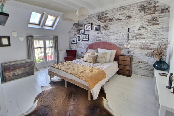 Maison Triel Sur Seine 6 pièce(s) 164.84 m2 €437 000 ** - Référence 1048