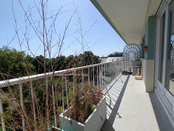SUPER 3 PIECES AVEC BALCON