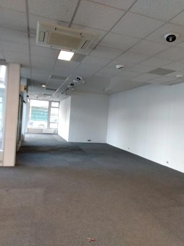 Dpt Isère (38), à louer SAINT MARTIN LE VINOUX local d'activité ou bureaux