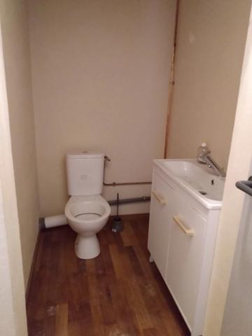 Dpt Isère (38), à louer SAINT MARTIN LE VINOUX local d'activité ou bureaux