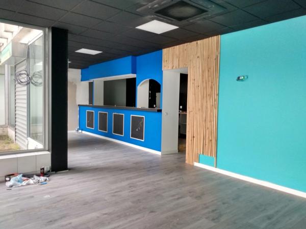 Dpt Isère (38), à louer SAINT MARTIN LE VINOUX local d'activité ou bureaux