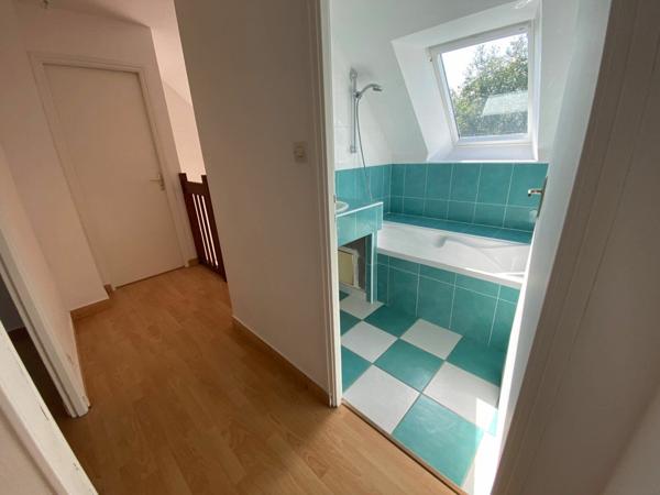 Maison à louer    5 pièces • 105 m2 Kervignac