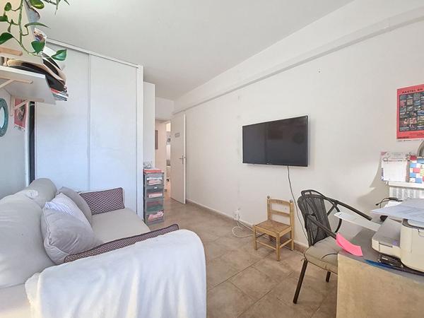 Appartement Orange 3 pièce(s) 60 m2