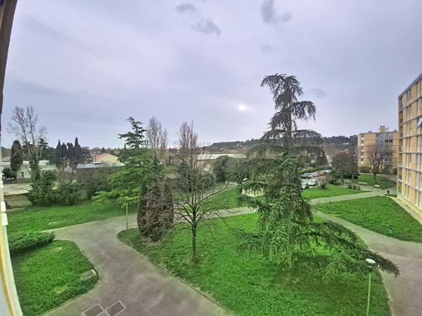 Appartement Orange 3 pièce(s) 60 m2