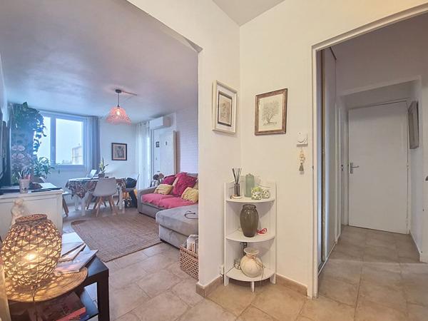 Appartement Orange 3 pièce(s) 60 m2