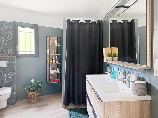 Sud Ardèche / Les Vans : Maison contemporaine 160 m2, Piscine et Pool house, jardin