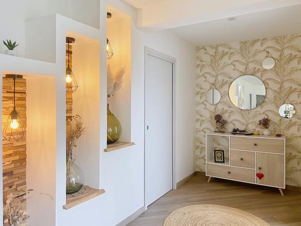 Sud Ardèche / Les Vans : Maison contemporaine 160 m2, Piscine et Pool house, jardin