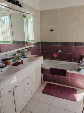 Maison 5 pièces 178m²