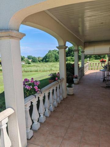 Maison 5 pièces 178m²